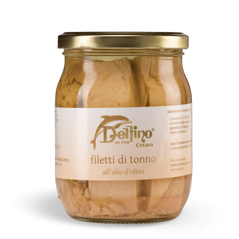 Tuna fillets in olive oil